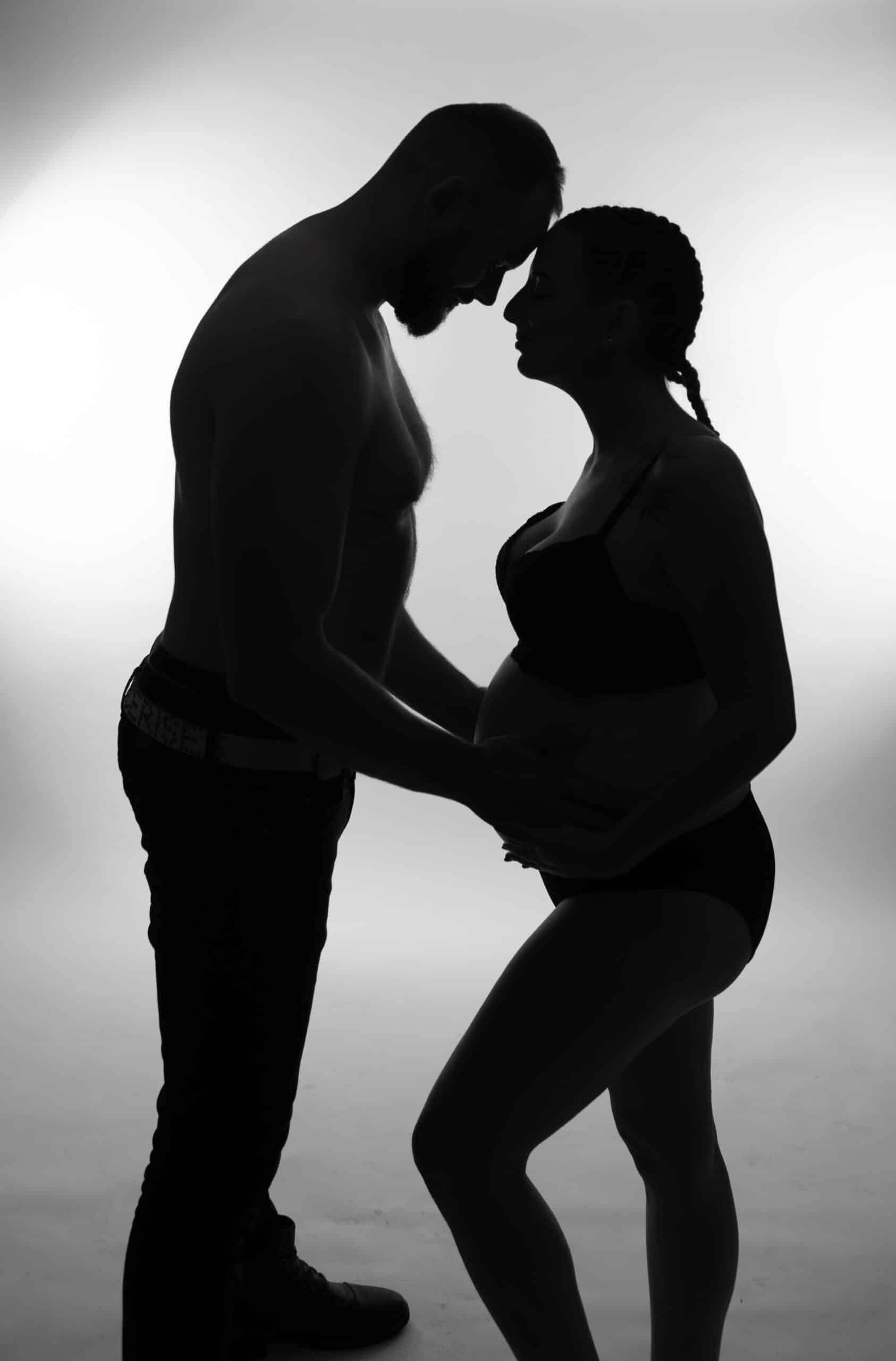 Arnaud M photographe professionnel photo de grossesses johanna et sebastien meaux 22 scaled